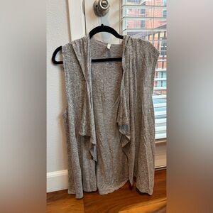 Magic Fit Heather Gray Drape Vest